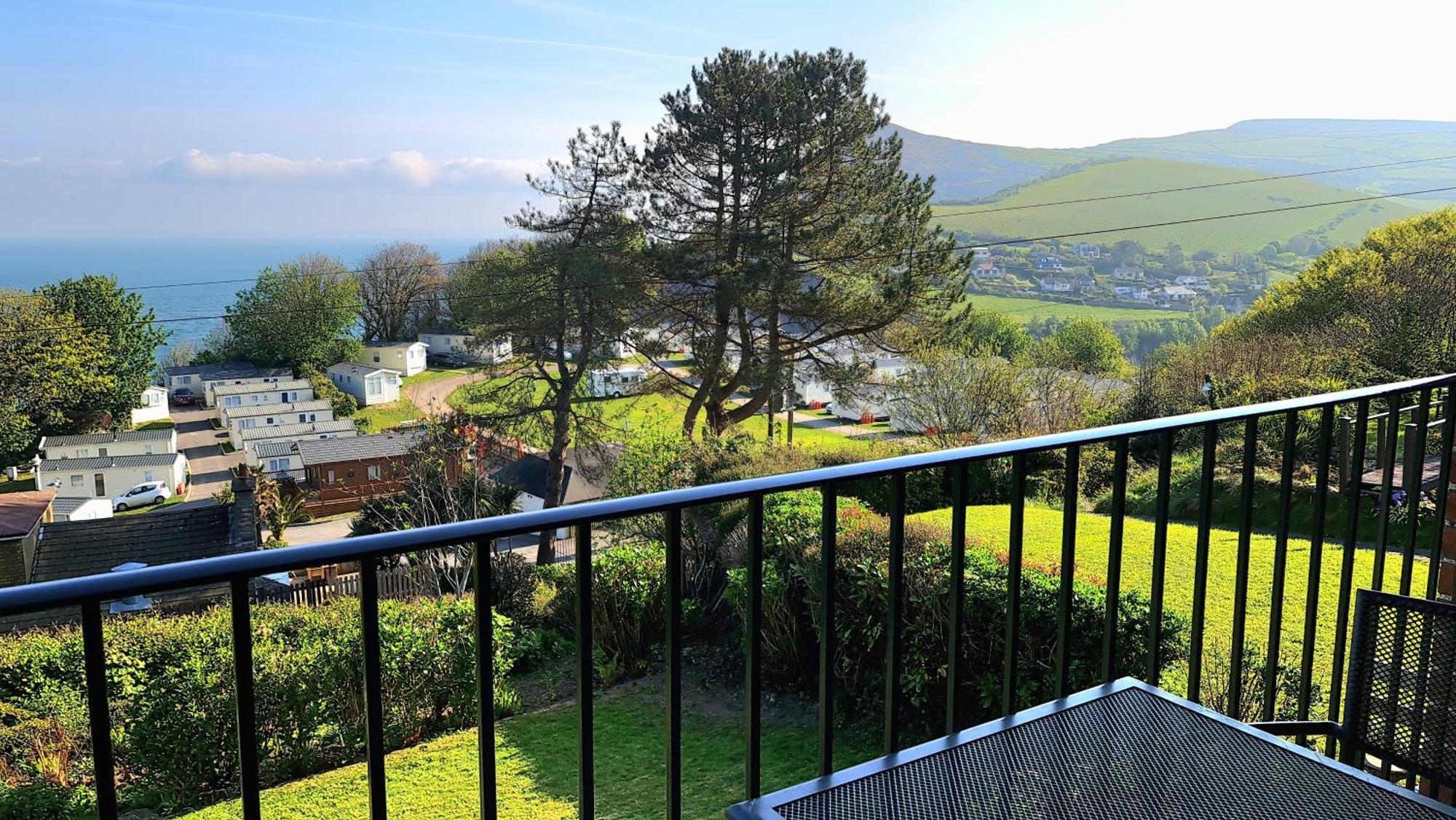 Newberry Wood Guesthouse Ilfracombe Εξωτερικό φωτογραφία